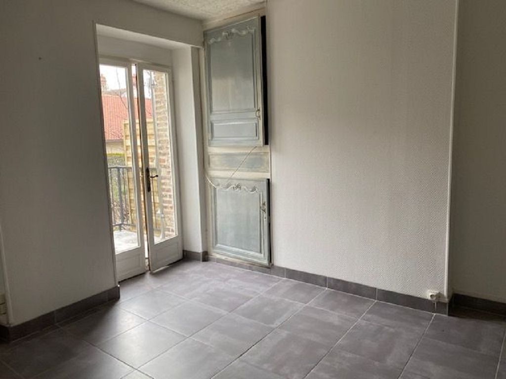 Appartement T2 VILLENEUVE SUR YONNE