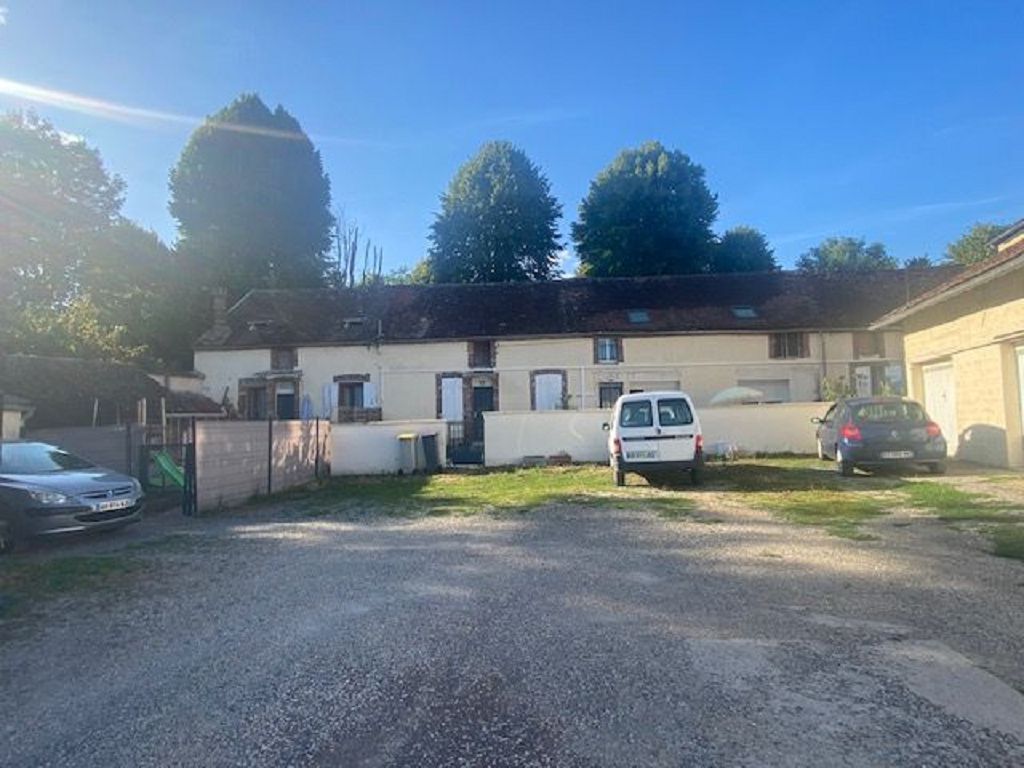 Immeuble VILLENEUVE SUR YONNE